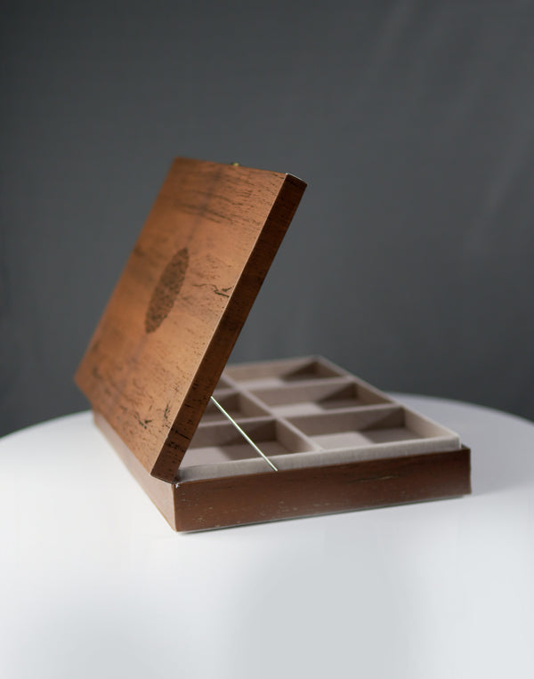 Premium Gift Box - 6 Section - Minimum 10 pcs