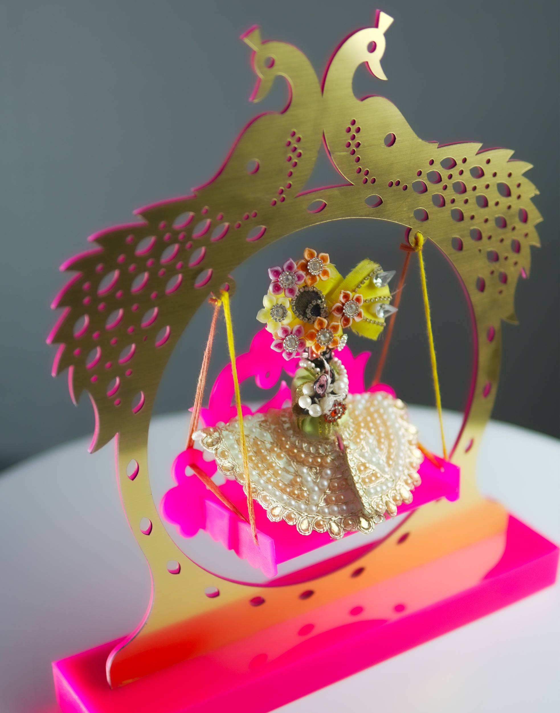 Royal Laddu Gopal Jhula – Pink & Gold Acrylic Elegance